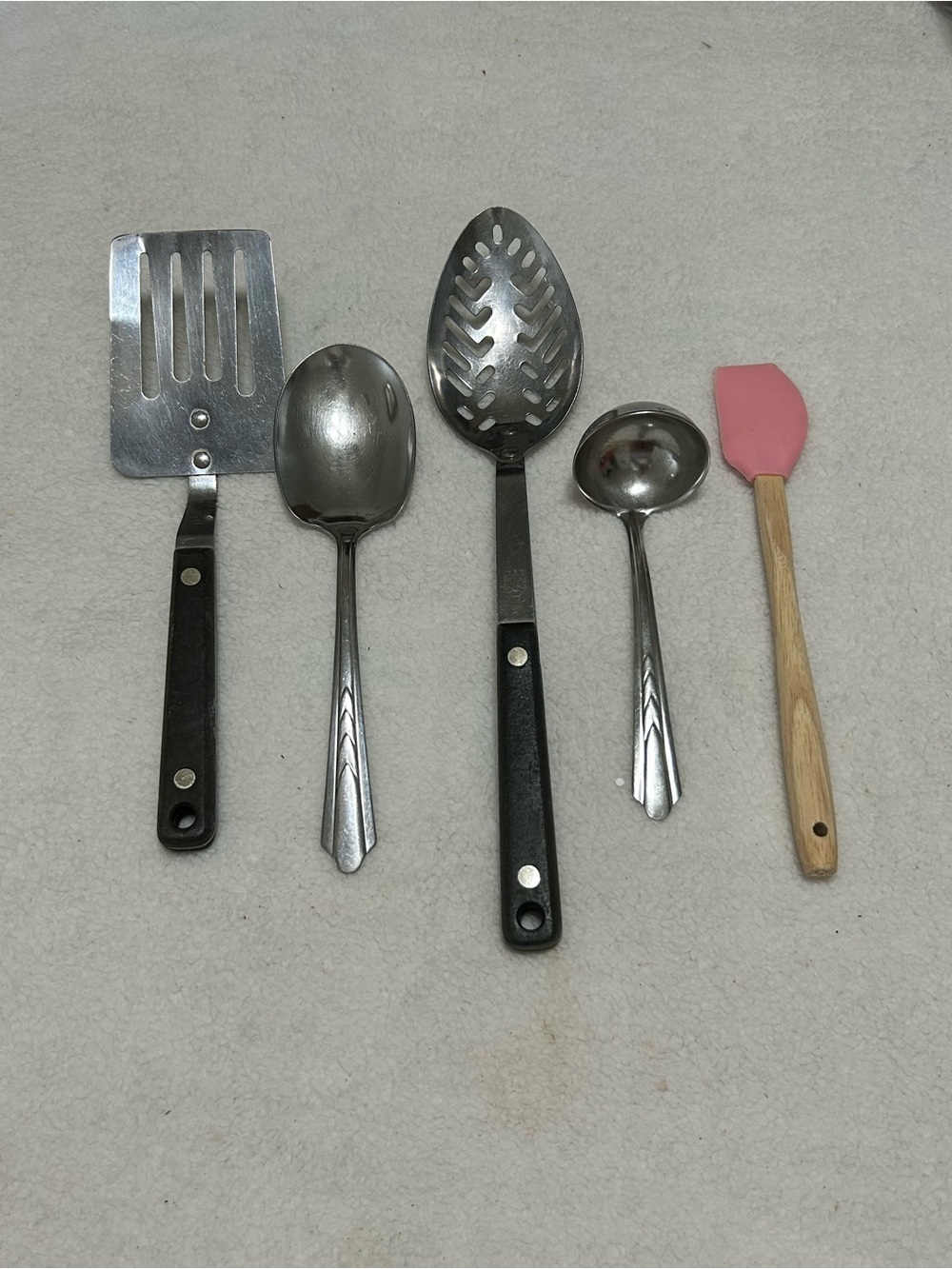 Source Unknown Stainless Steel Serving Utensil Set with Pink Silicone Spatula